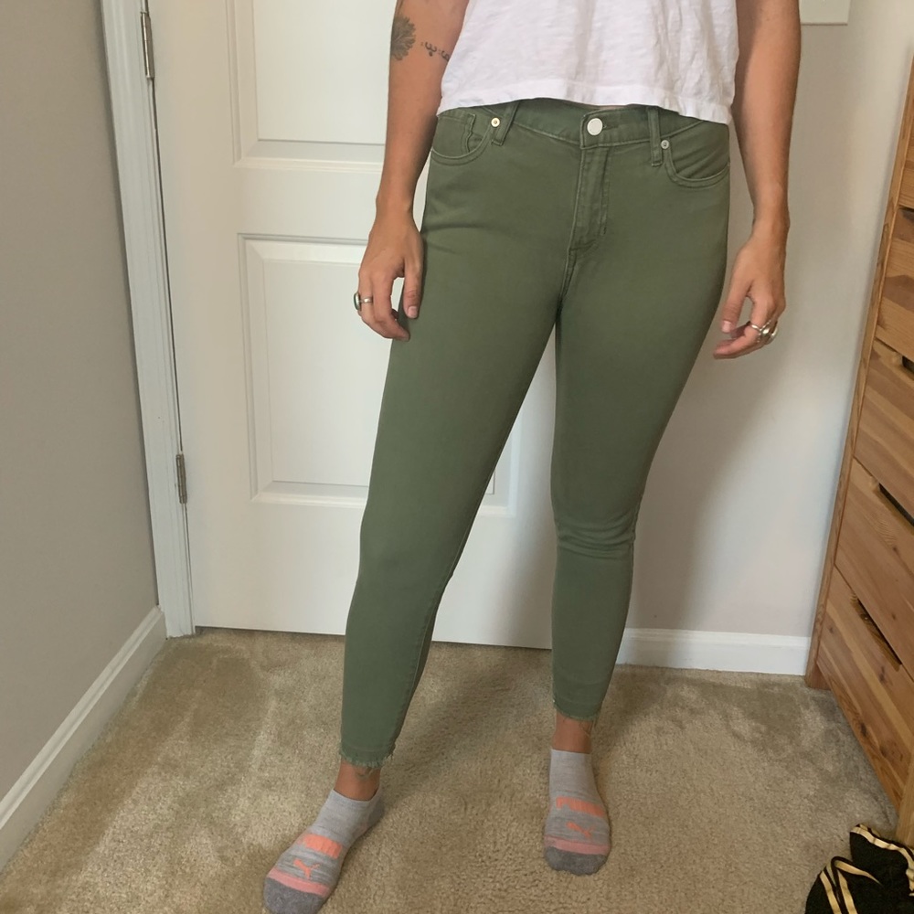 Banana Republic Mid-Rise Skinny size 27